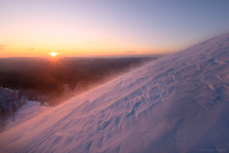 пейзаж, горы, зима, урал, снег Снежный бархан фото превью