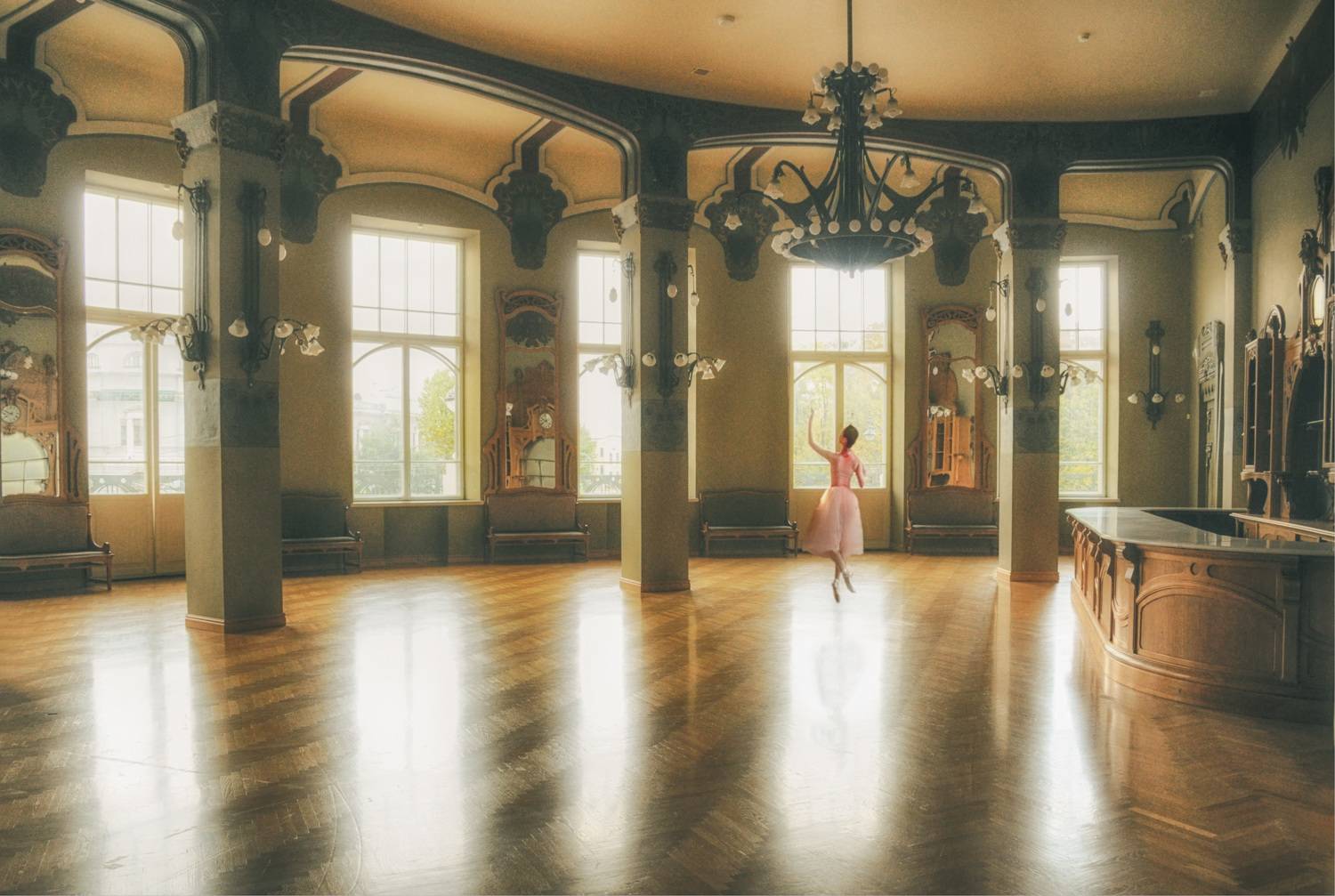 зал, балерина, свет, Вера Петри