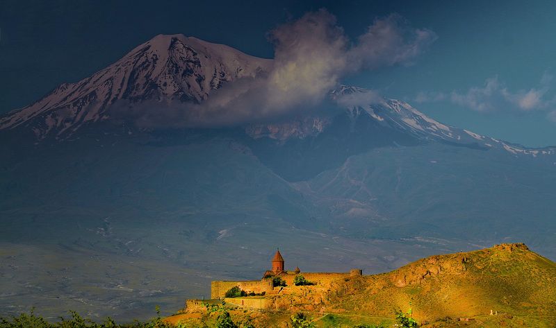 Арарат, монастырь Хор Вирап Раннее утро фото превью