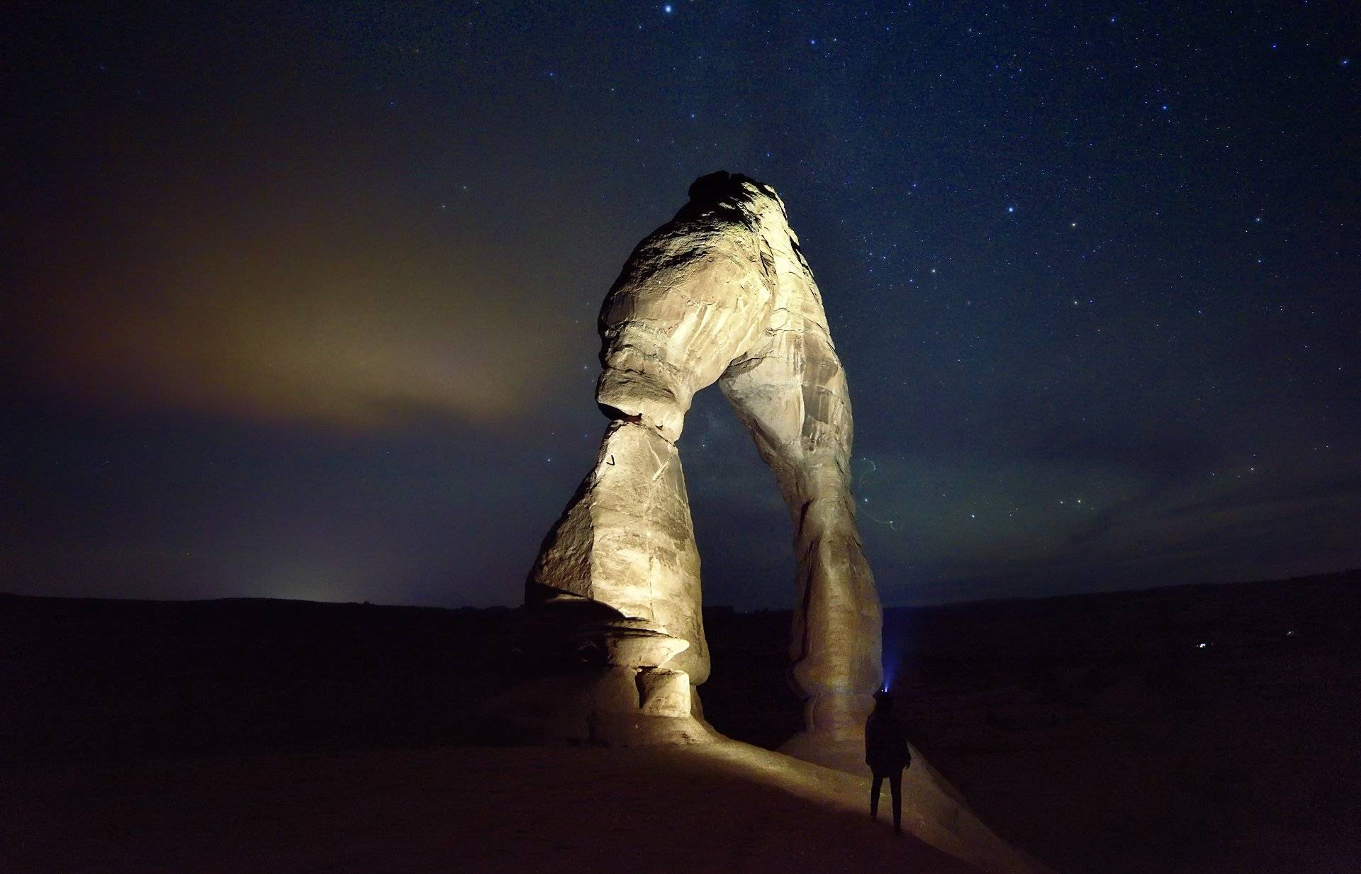 Delicate arch, KIM SUK EUN