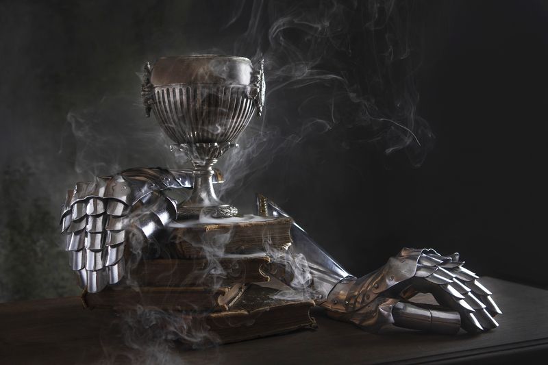 рыцарь, доспехи, старые книги, натюрморт, философ, воин, вино, бокал, размышления,  волшебство, мистика, Мудрость Рыцаря фото превью