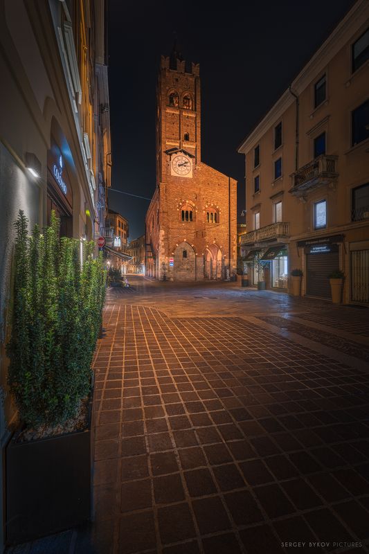 Monza фото превью