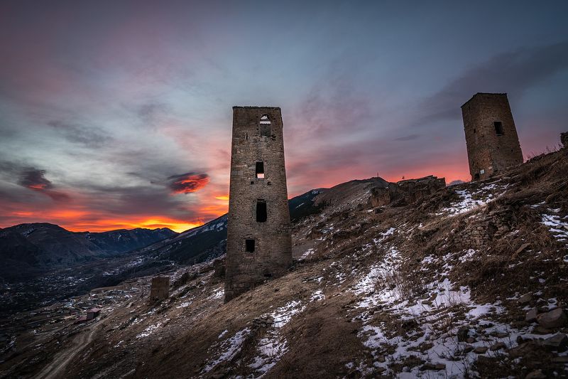 дагестан Оборонительные башни села Старый Гоор. Дагестан фото превью