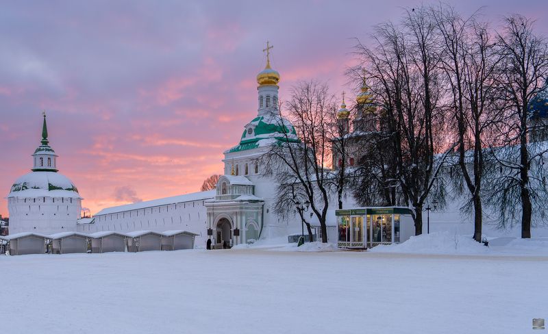 СВЯТО-ТРОИЦКАЯ СЕРГИЕВА ЛАВРА фото превью