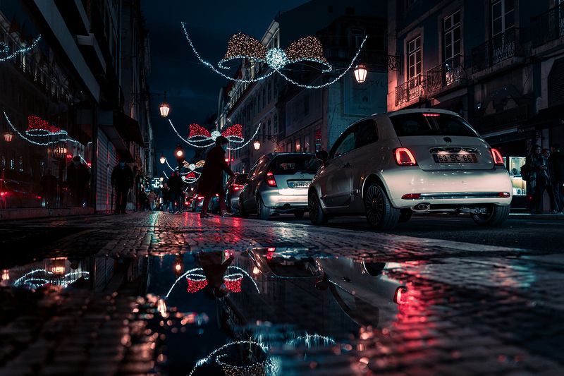 город, лиссабон, улица, автомобили, тротуар, отражения, дождь  фото превью