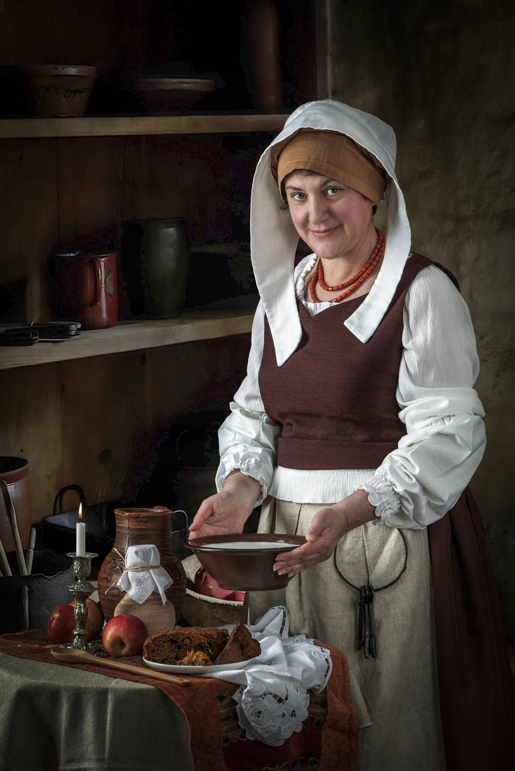  Женщина, молоко, свеча, пирог, ренессанс, старина, реконструкция костюма., Горбачева Маментьева Татьяна