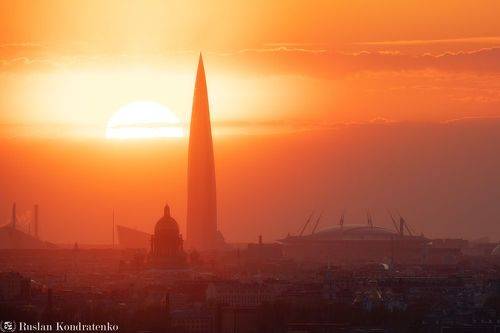 Лахта-Центр, Исаакиевский собор и Газпром арена