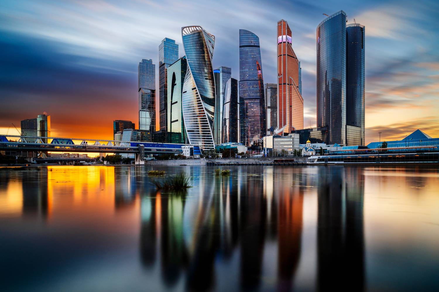 москва, москва сити, закат, набережная, мост багратион, высотки, тучи, эпика, Сергей Садов