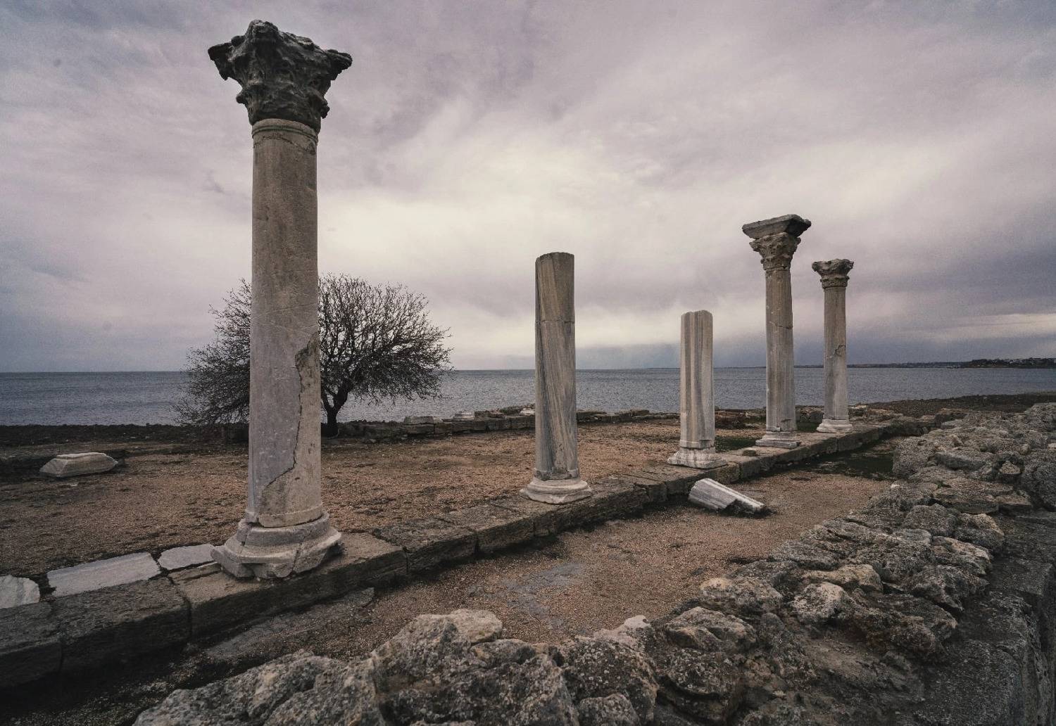 архитектура, античность, древность, монументальность, история, культурное наследие, цивилизация, эллада, херсонес таврический, атмосферное, загадочное, севастополь, россия, Щербак Анатолий