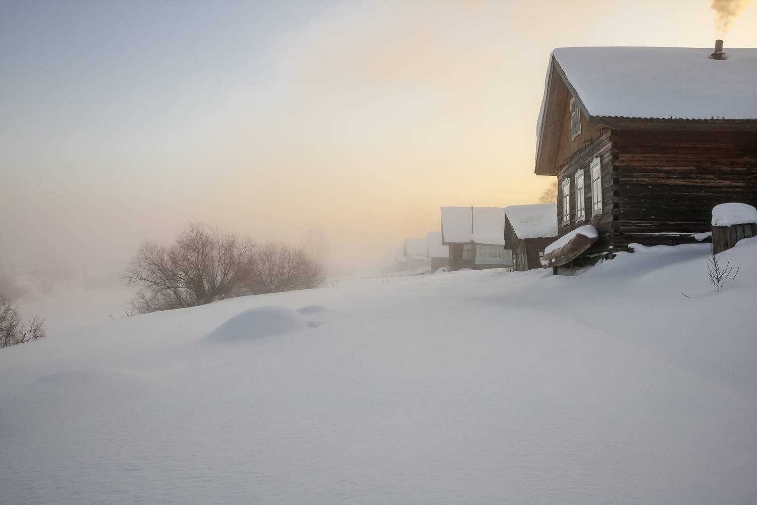 деревня, улица, дома, зима, снег, холод, туман, склон, кустарник,, Анкудинов Леонид
