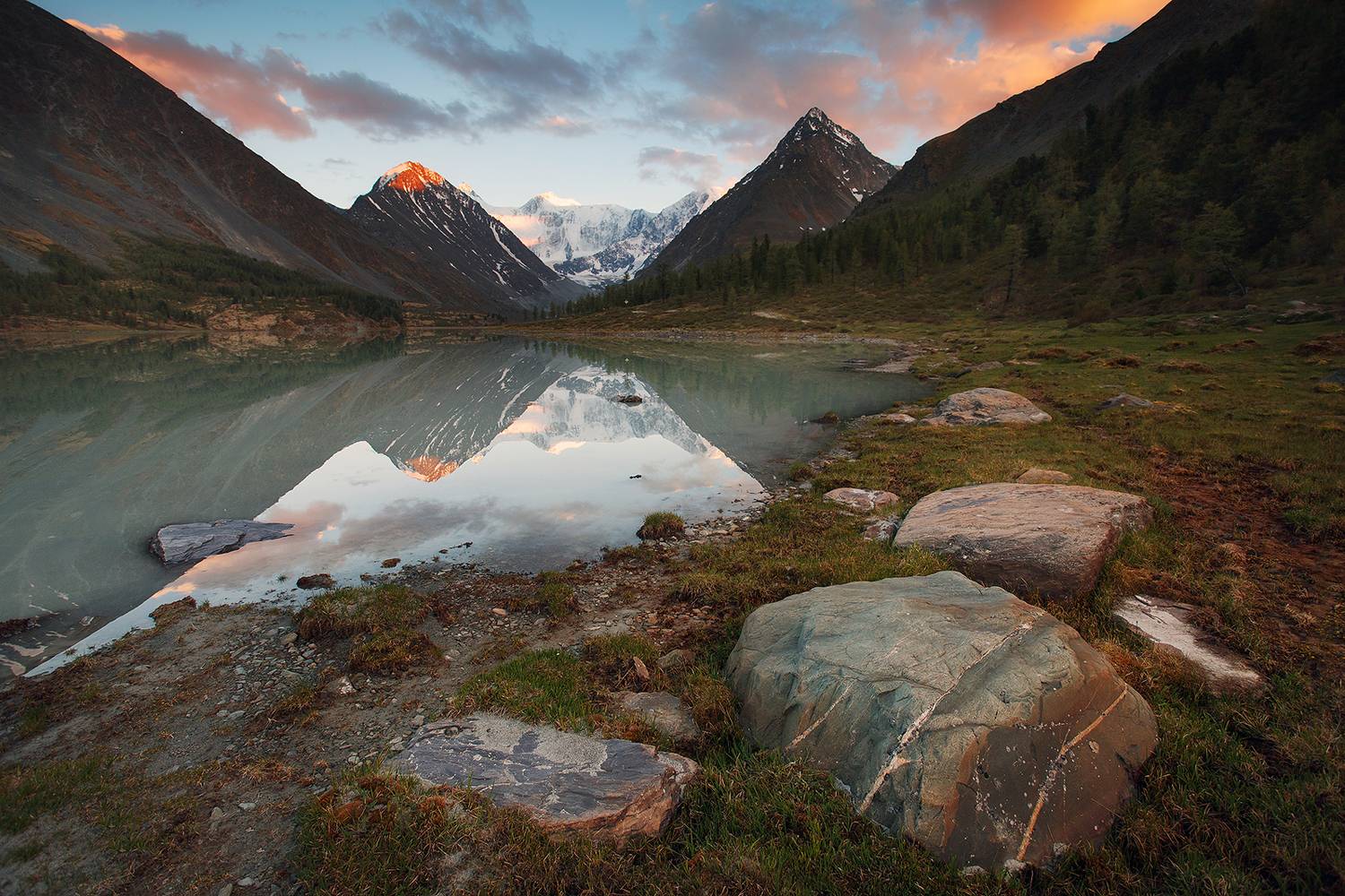 алтай, аккем, аккемское озеро, белуха, Александр Нерозя