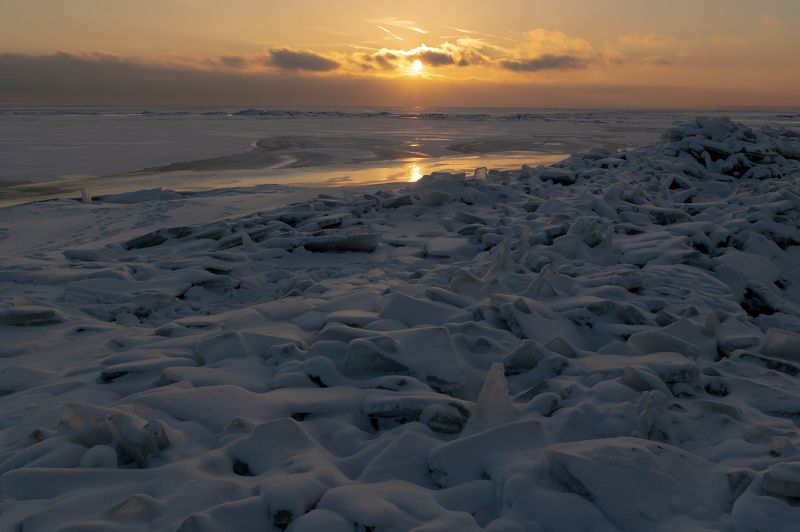 ice, cold, winter, sunset, frozen, snow, iceberg, sea, sunlight, azov, landscape, Закат на Азовском заливе. фото превью