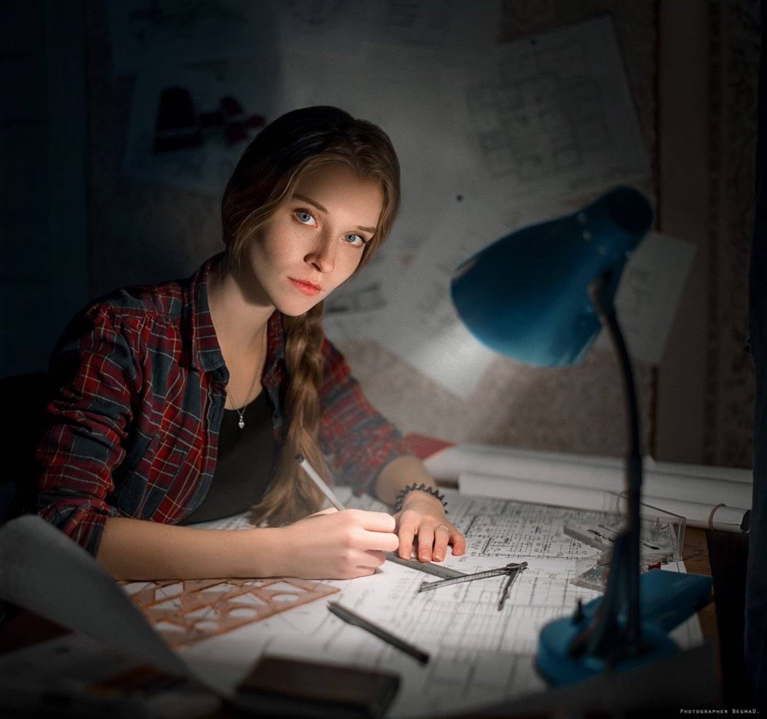 50mm, Art, Beautiful, BegmaD, Dantar90, Designer, Eyes, Girl, Hair, Light, Model, Nikon, Photo, Photography, Portrait, Sexy, Атмосферное фото, Девушка, Инженер, Портрет, Свет лампы, Дмитрий Бегма