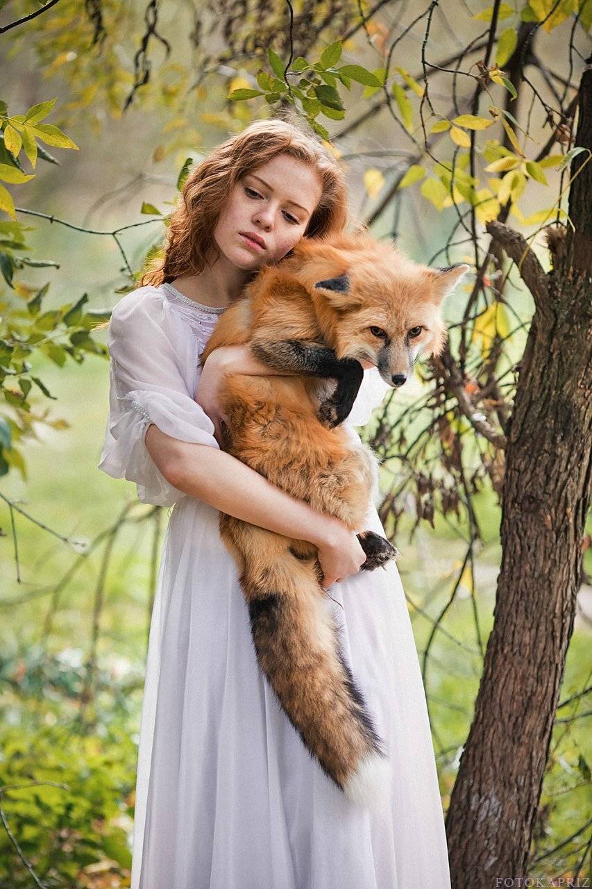Лиса, Рыжая девушка, Сказка, Александра Савенкова