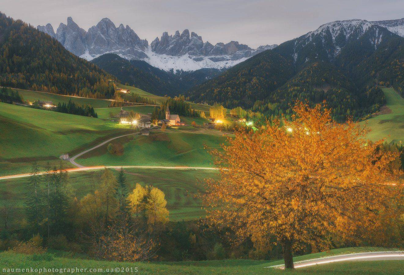 горы,	италия,	луна,	пейзаж, санта маддалена, осень,, Александр Науменко