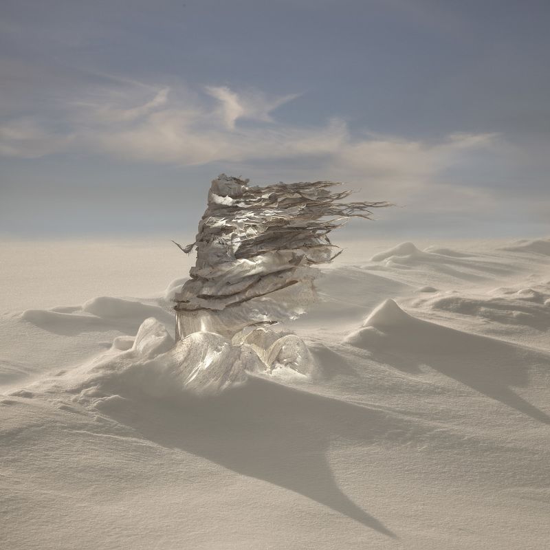 сюрреализм Солнечный ветер фото превью