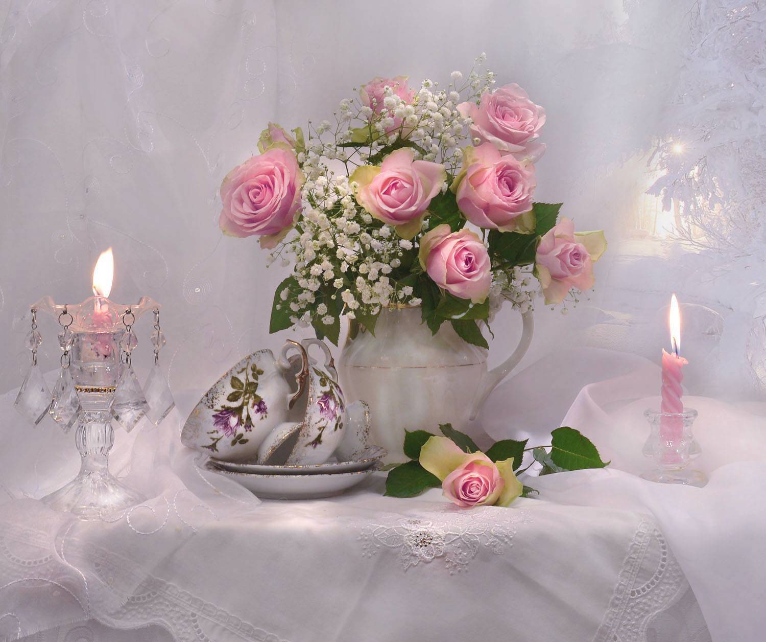 still life, натюрморт, фото натюрморт, зима, январь,  праздник, свечи, подсвечник, настроение, день рождения, розы, фарфор, Колова Валентина