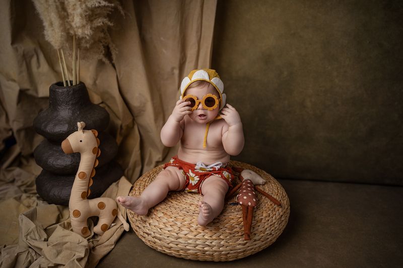 семейная фотосессия с младенцем, фотосессия к первому дню рождения, фотосессия к годику ребенка, индивидуальная съемка малыша, семейная фотосессия с ребенком, фотосъемка с младенцем, первый годик малыша, семейный фотограф для фотосессии ребенка Леночка фото превью