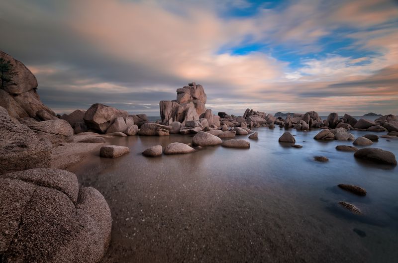 Под Тобольском есть плёс, где гнездится минтай, и там охотничьи тропы на Цейлон и Китай....(Б.Г) фото превью