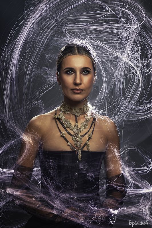 Рисование светом. Алла фото превью