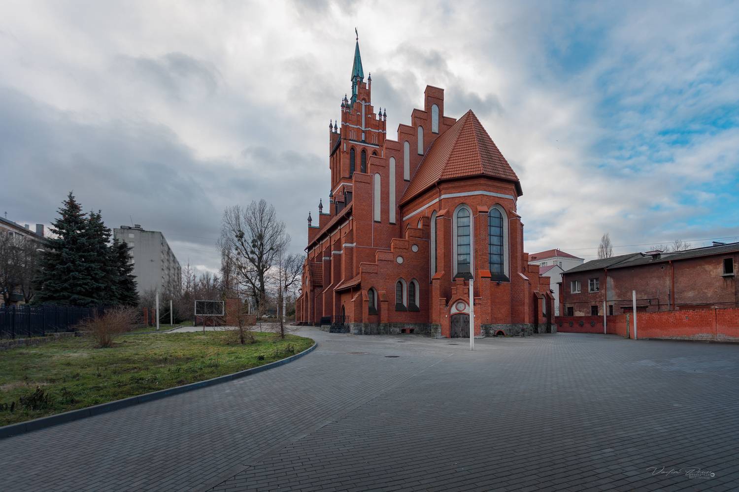 кирха, филармония, калининград, строение, дом, архитектура, германия, россия, кирха святого семейства, фотография, свирин вадим, church, philharmonic hall, kaliningrad, building, house, architecture, germany, russia, church of the holy family, photography, Vadim Svirin