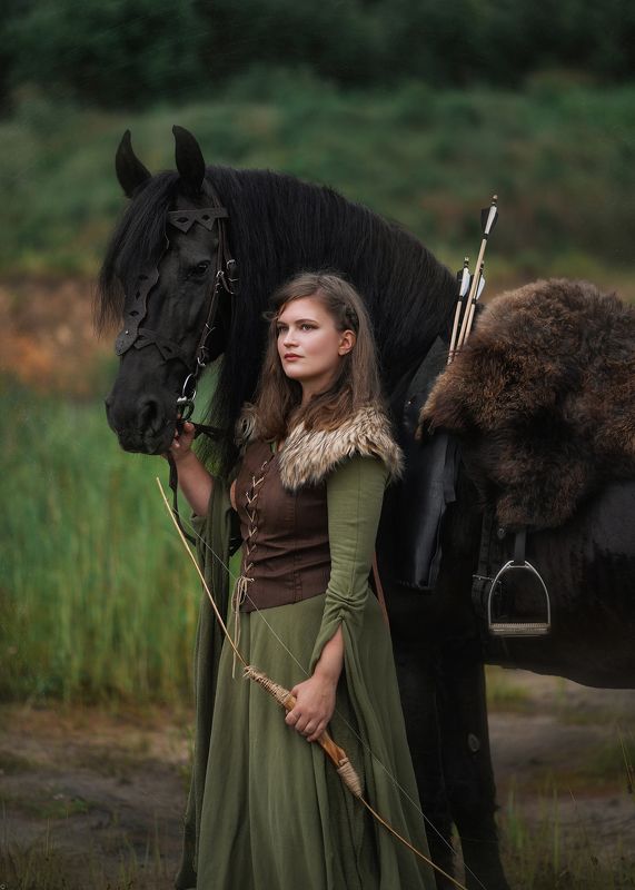 пейзаж, лошадь, лучница  фото превью