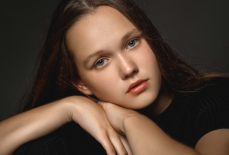 девушка, модель, портрет, фотосессия, гламур, girl, model, modeling, young, portrait, творческий портрет, женский портрет, woman, young woman, glamour, постановка, постановочная фотография, fashion Алина фото превью