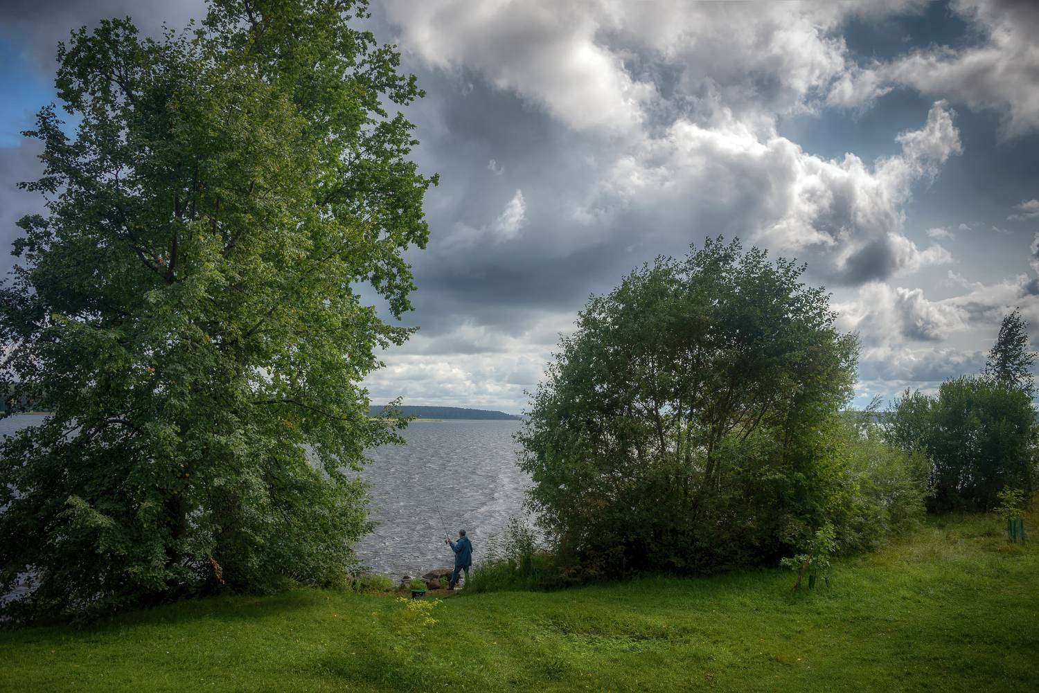 озеро, рыбак, ветер, селигер, лето, Сергей Аникин
