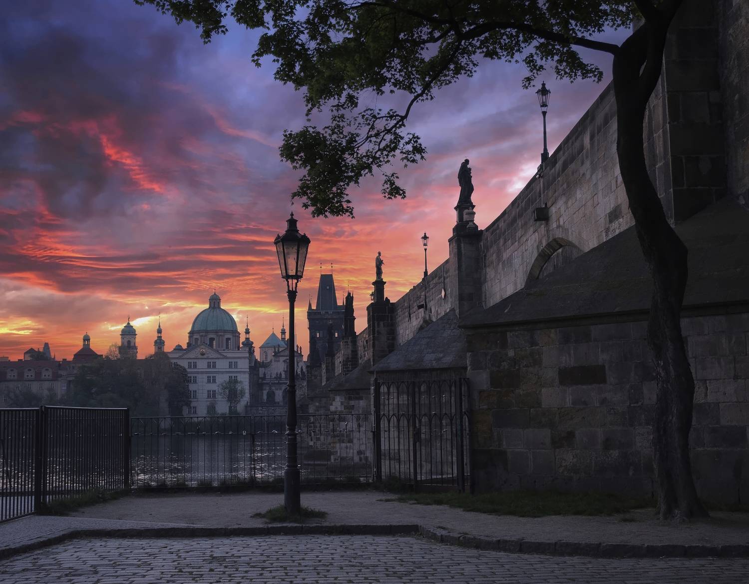 прага, утро, мост, река, Александр Беляев