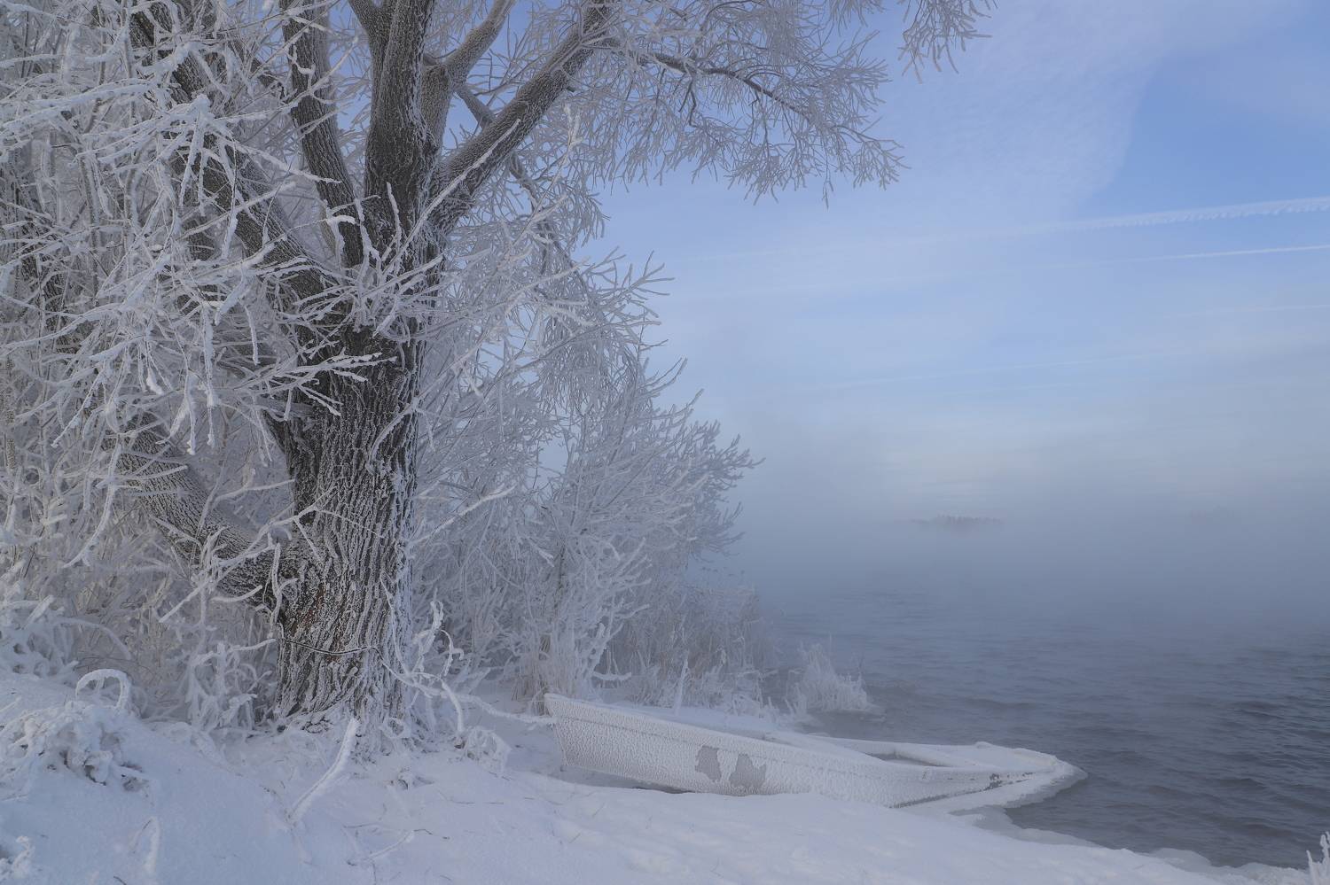 пейзаж, иней, лодка, шатура, мороз, утро, зима, холод, берег, россия, озеро, вода, деревья, тишина, Irina Solonina
