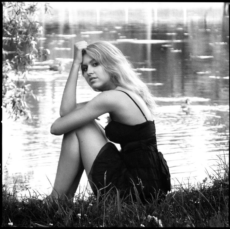 портрет, женский портрет, женская красота, девушка, чб, чернобелое, гламур, модель, model, glamur, portrait, bw, black and white Аня фото превью