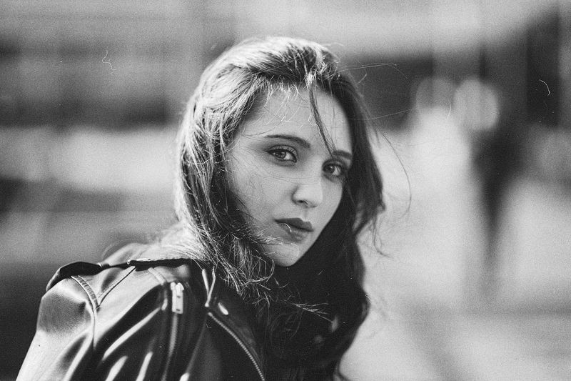 девушка,жанр,портрет,фотография,модель,арт,portrait,photography, middle,nature,soul,свет,girl,canon 35mm, woman,monochome,ню,гламур Агунда фото превью