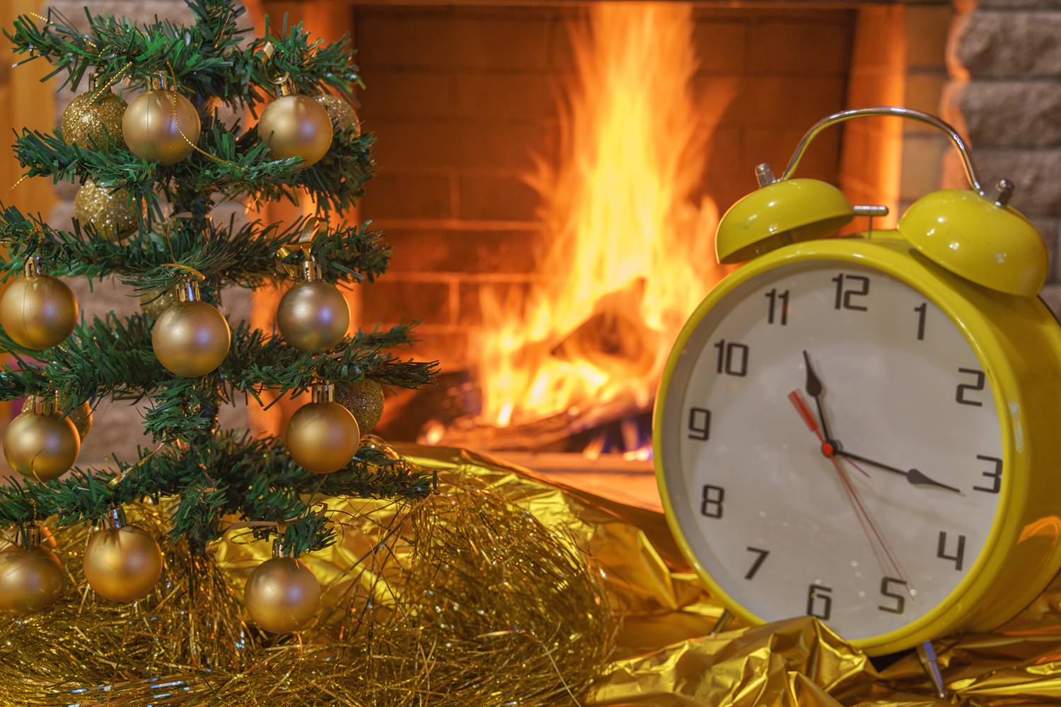 камин,елка,огонь,Новый год, Лариса Дука