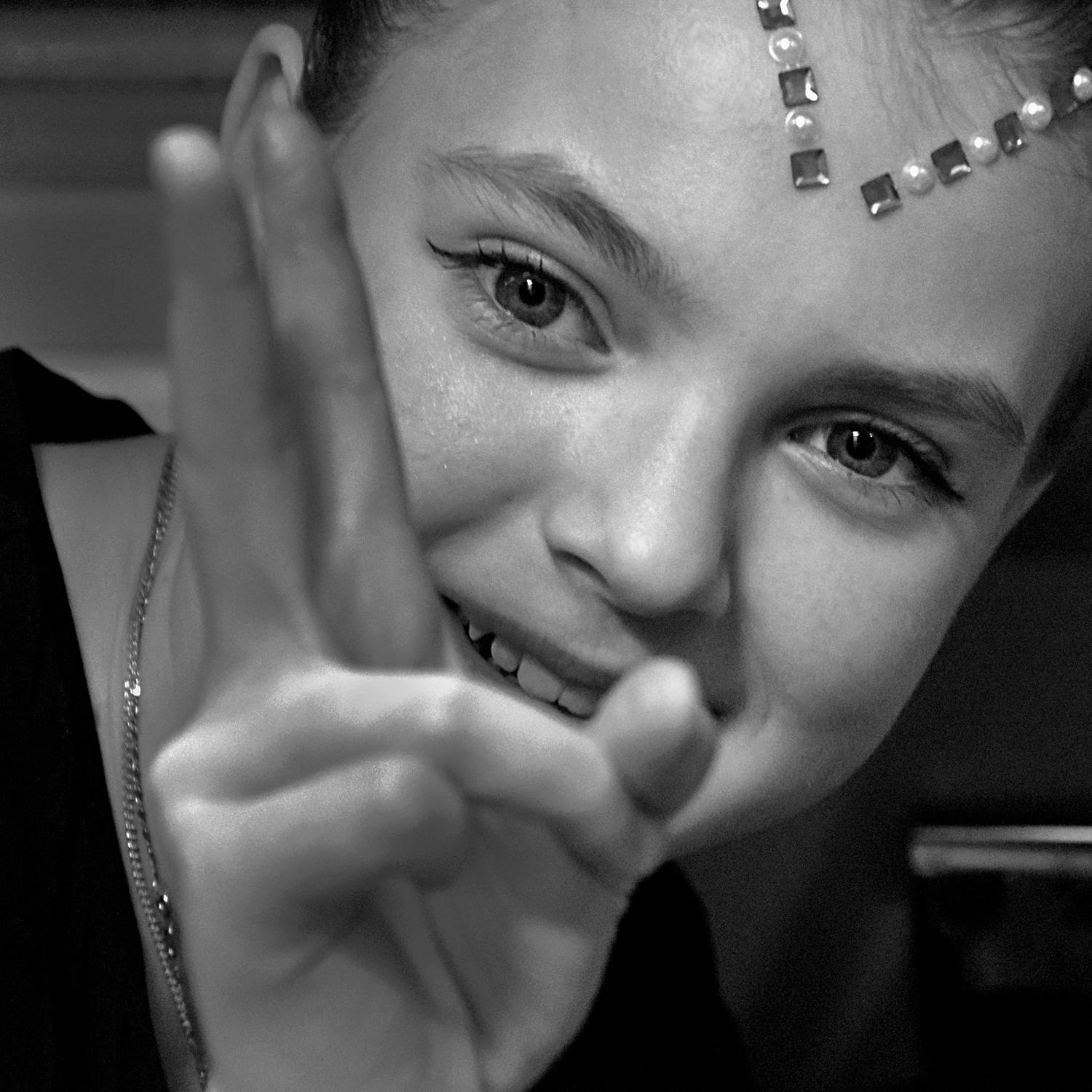 портрет, дети, танцы, апатиты, чб, взгляд, глаза, Николай Смоляк