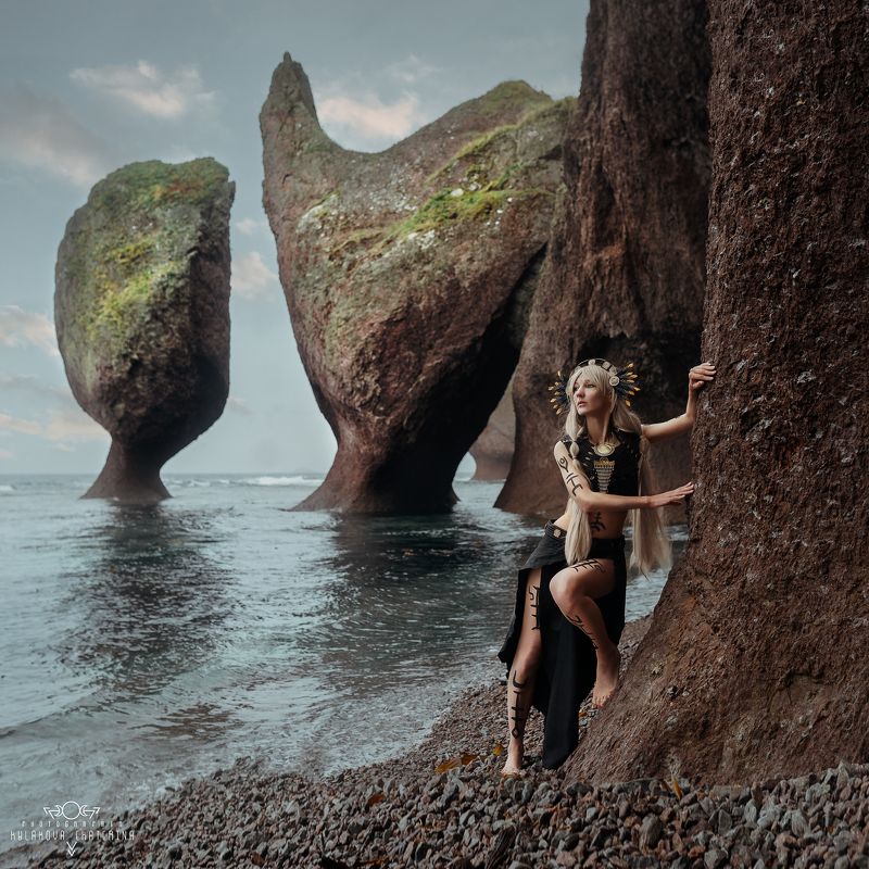 приморье, море, дубовая, скалы, кекуры, индейцы, атлантида, сказка, постановка, девушка, образы Житель Атлантиды фото превью