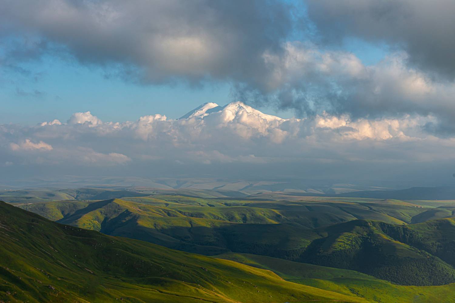 Эльбрус горы плато облака, Anatoly