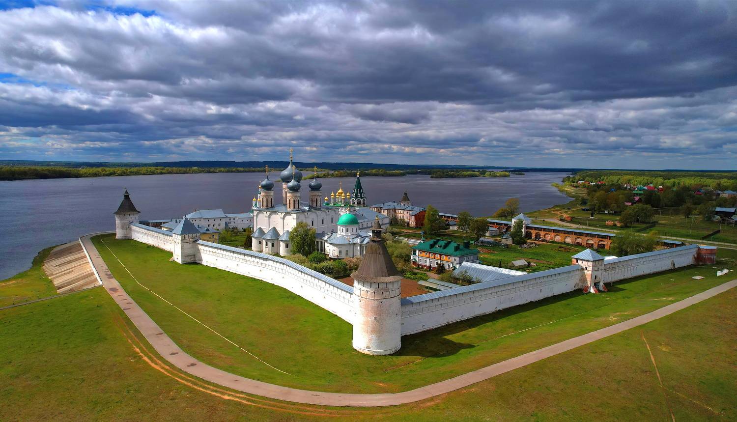 , Александр Лукин