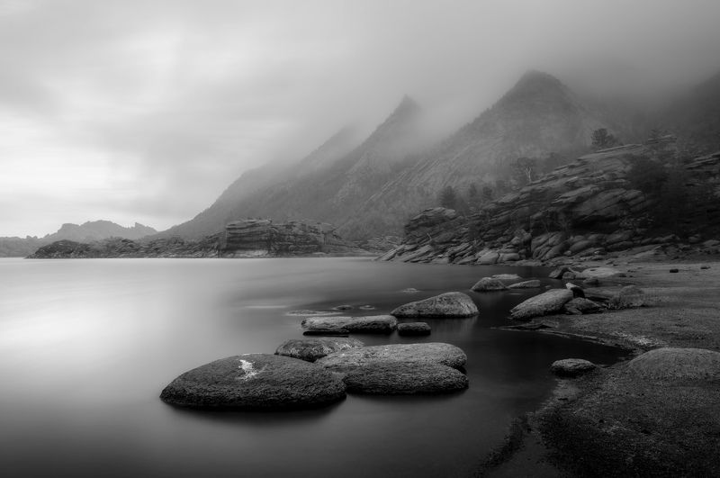 Озеро Торайгыр фото превью