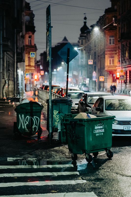 Владимир Бероев, Vladimir Beroev, Мастерская Сверхфотографий, Санкт-Петербург, Питер, Piter, Sankt-Peterburg, Киберпанк, Cyberpunk Мистика зимних улиц ночного Питера | Кадр два фото превью