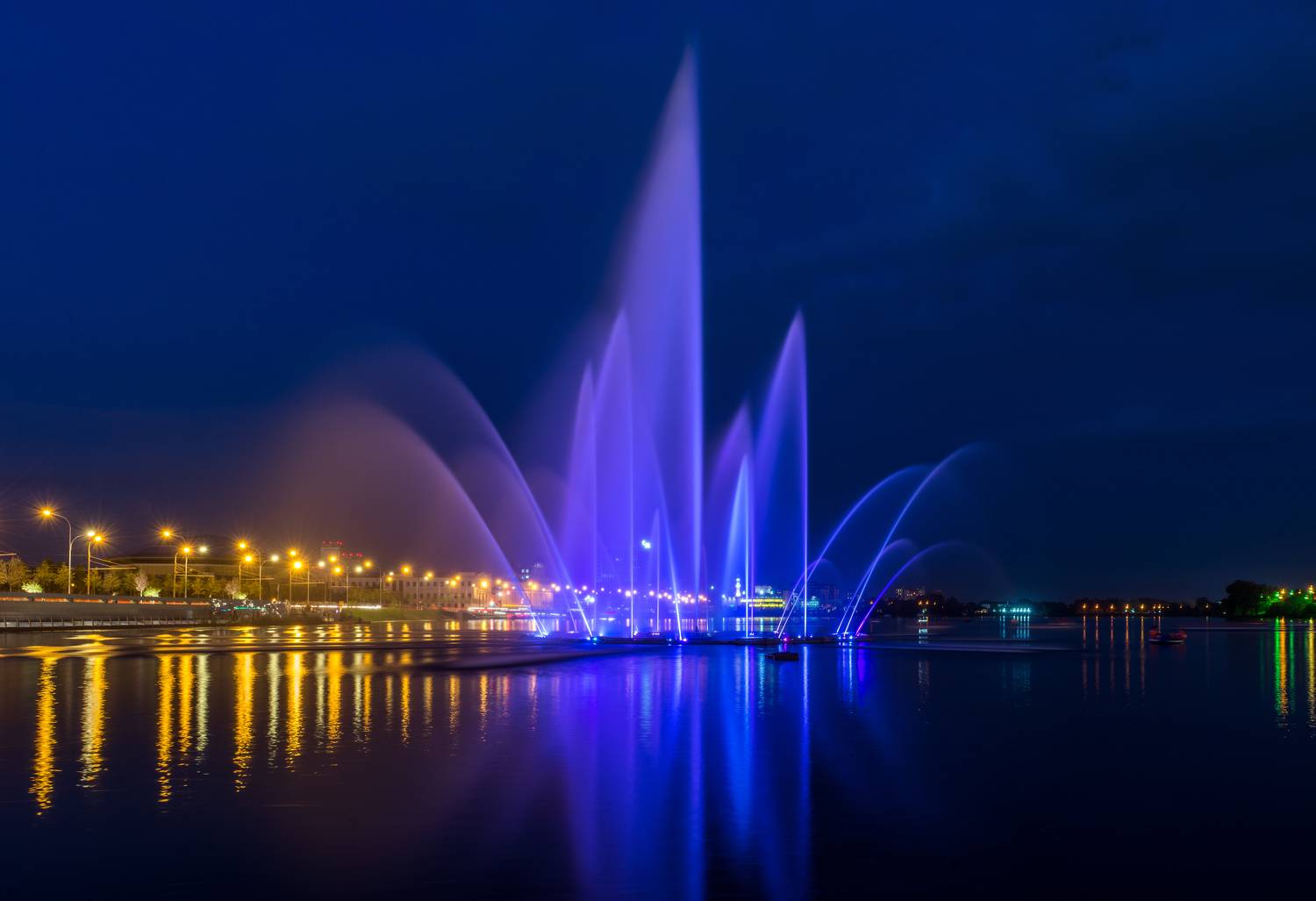 Казань, озеро, кабан, фонтан, Зоркий Наиль