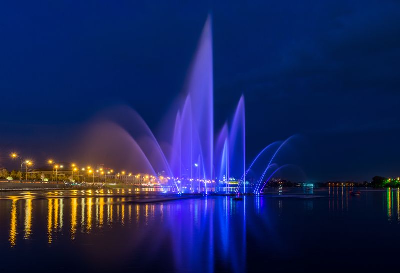 Казань, озеро, кабан, фонтан Фонтан на озере Кабан фото превью