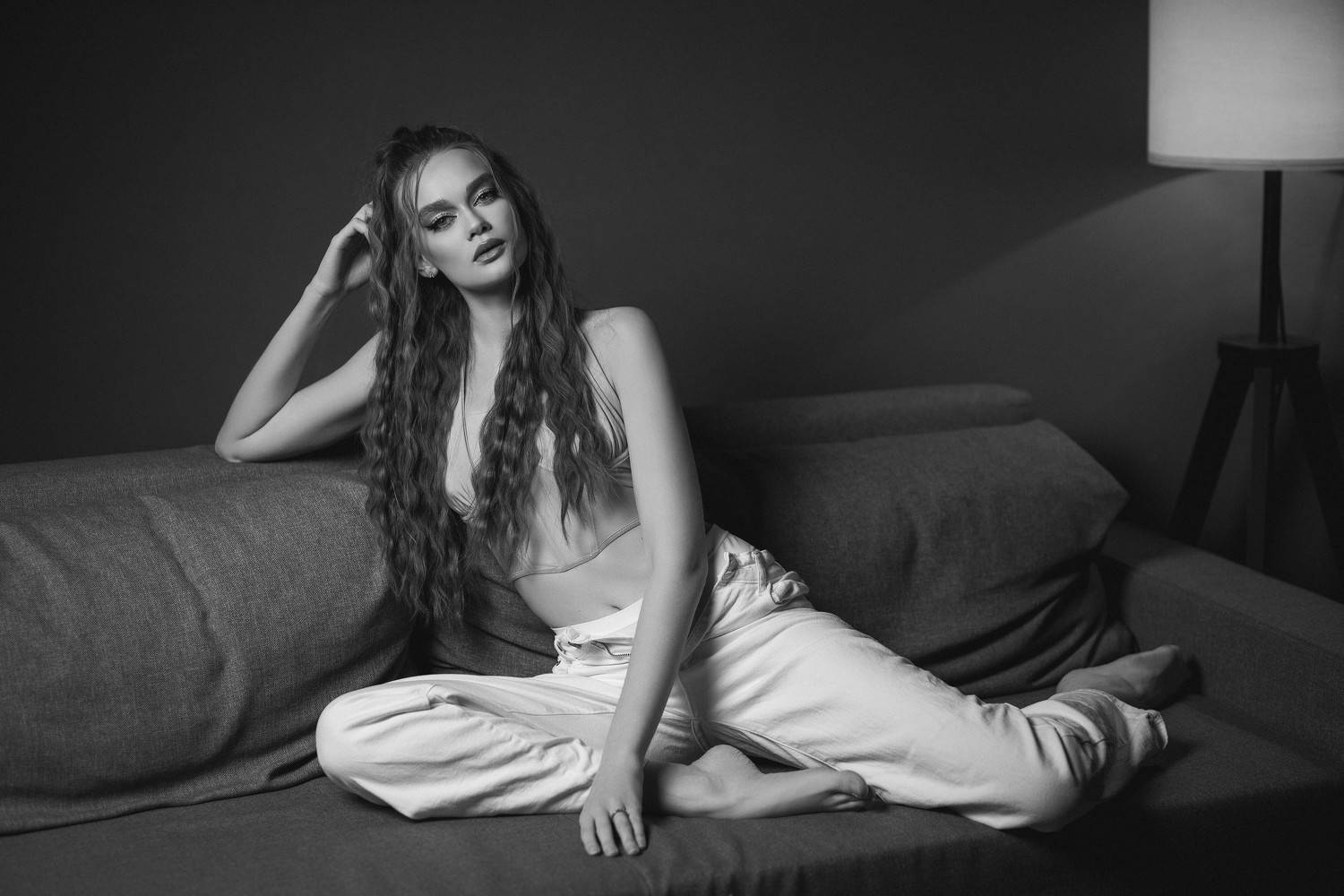 девушка, модель, портрет, фотосессия, студия, гламур, girl, model, modeling, young, portrait, творческий портрет, женский портрет, woman, young woman, glamour, постановка, постановочная фотография, fashion, чб, чёрно-белое фото, bw, blackandwhite, Васильев Владимир