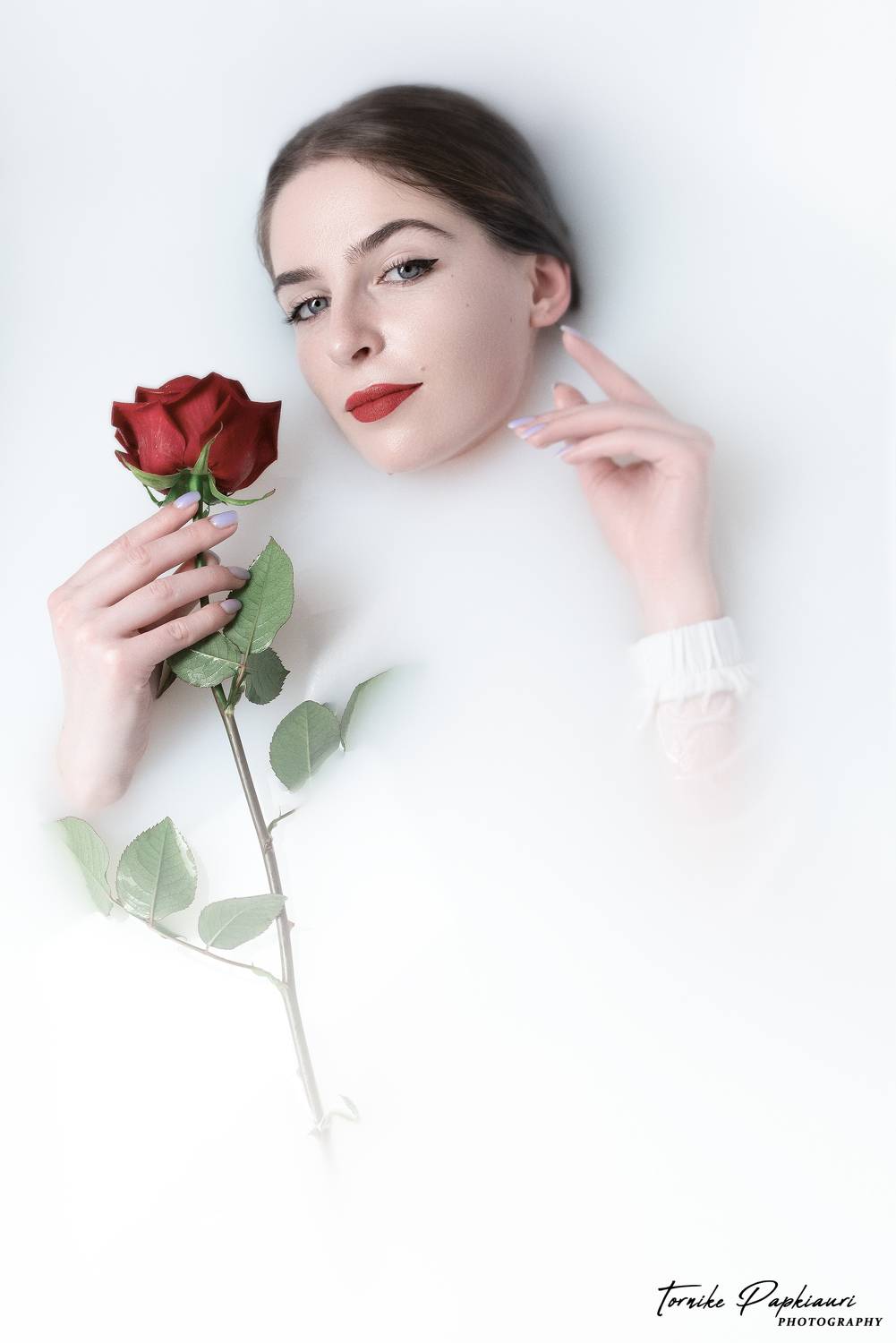 milk, woman, rose, georgia, PAPKIAURI TORNIKE