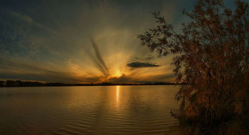 ...костёр Осени фото превью