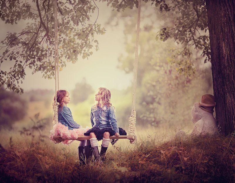 девочки,природа светская беседа фото превью