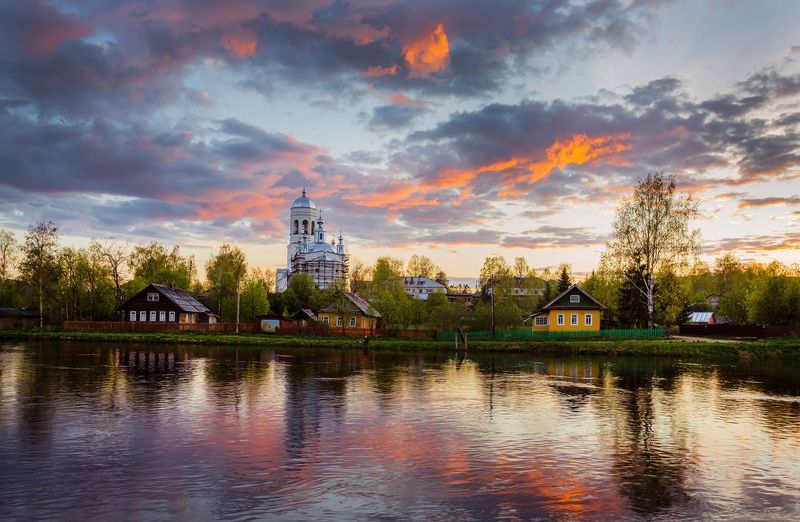 пежма, закат, храм, церковь, река, деревня, изба Закат над рекой фото превью