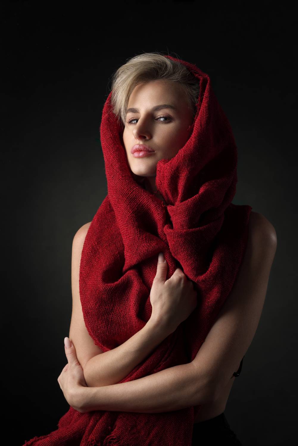 portrait, vertical, girl, red, face, Юрий Карасев