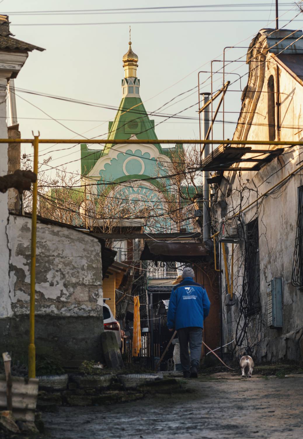 город, архитектура, улица, уличная фотография, двор, храм, закоулок, зима, керчь, крым, россия, Щербак Анатолий