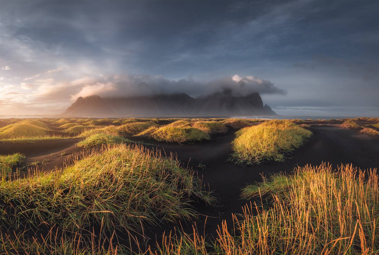 iceland, sunset, landscape, sky, sun, westrahorn, stokksness, lights, dune, mountains, mountain, clouds, hungarianphotographer, Kar&aacute;di Zita