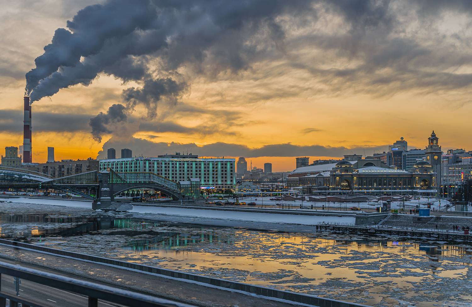 у реки, Бирюков Вячеслав